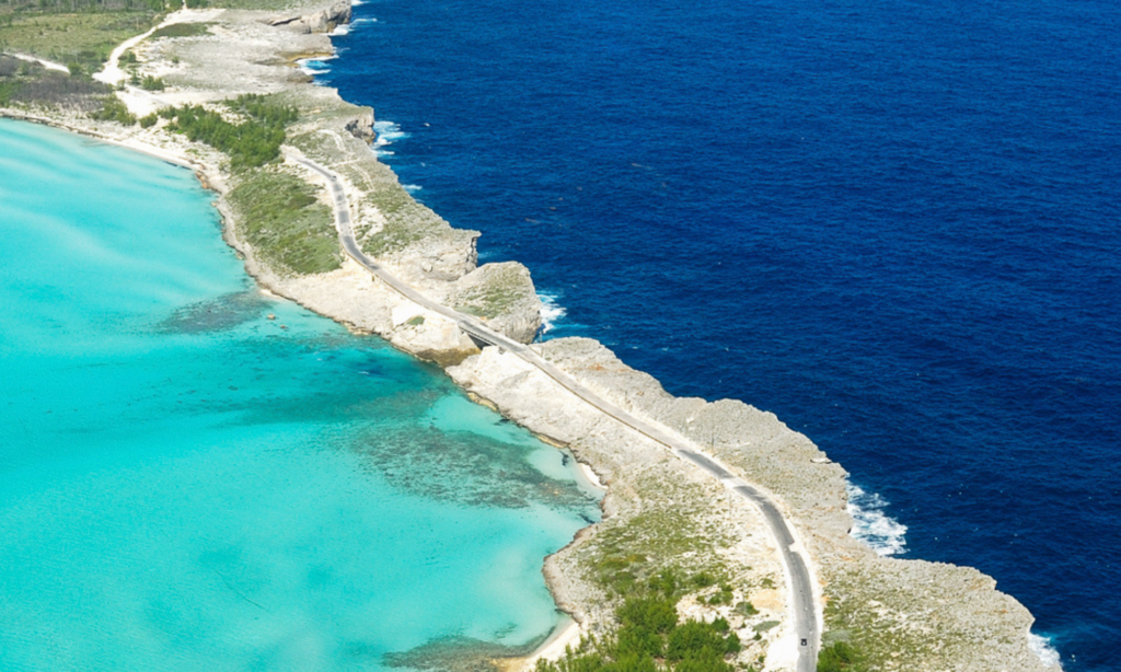 A ilha de Eleuthera, onde a Disney fez a Lookout Cay at Lighthouse Point