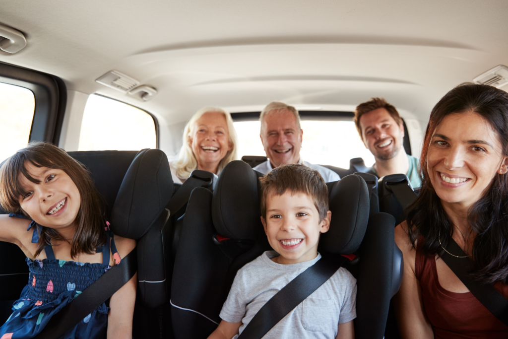 Alugue um carro para ter mais liberdade e autonomia em sua viagem.