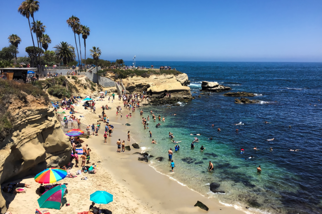 A praia de La Jolla, em San Diego.