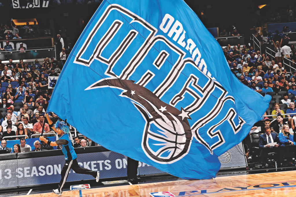 É impossível não se contagiar com a energia da torcida do Orlando Magic na NBA.