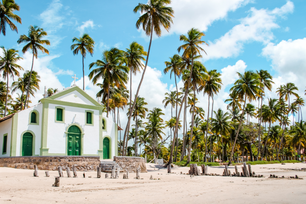 A Praia dos Carneiros é um paraíso perto do Recife e perfeito para um Réveillon mágico