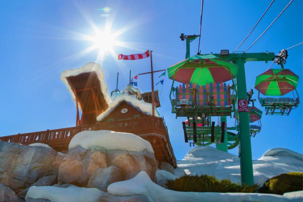 O Chair Lift é uma das atrações do Disney’s Blizzard Beach Water Park.