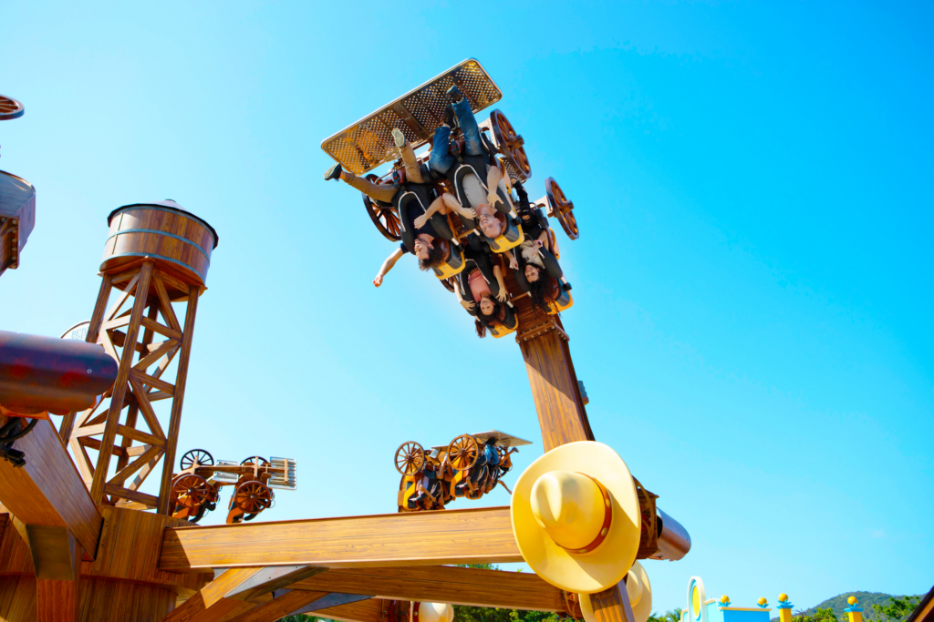 O Rebuliço é um das atrações radicais do Beto Carrero World.