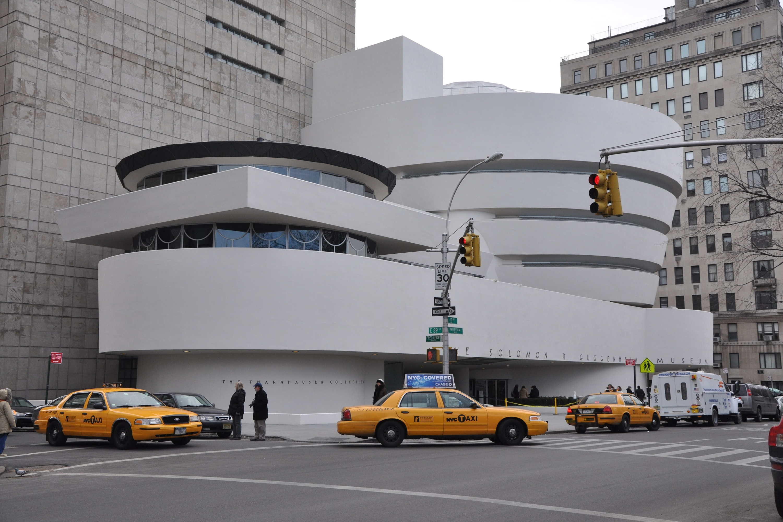 Comi é se hospedar em Midtown Upper East Side?