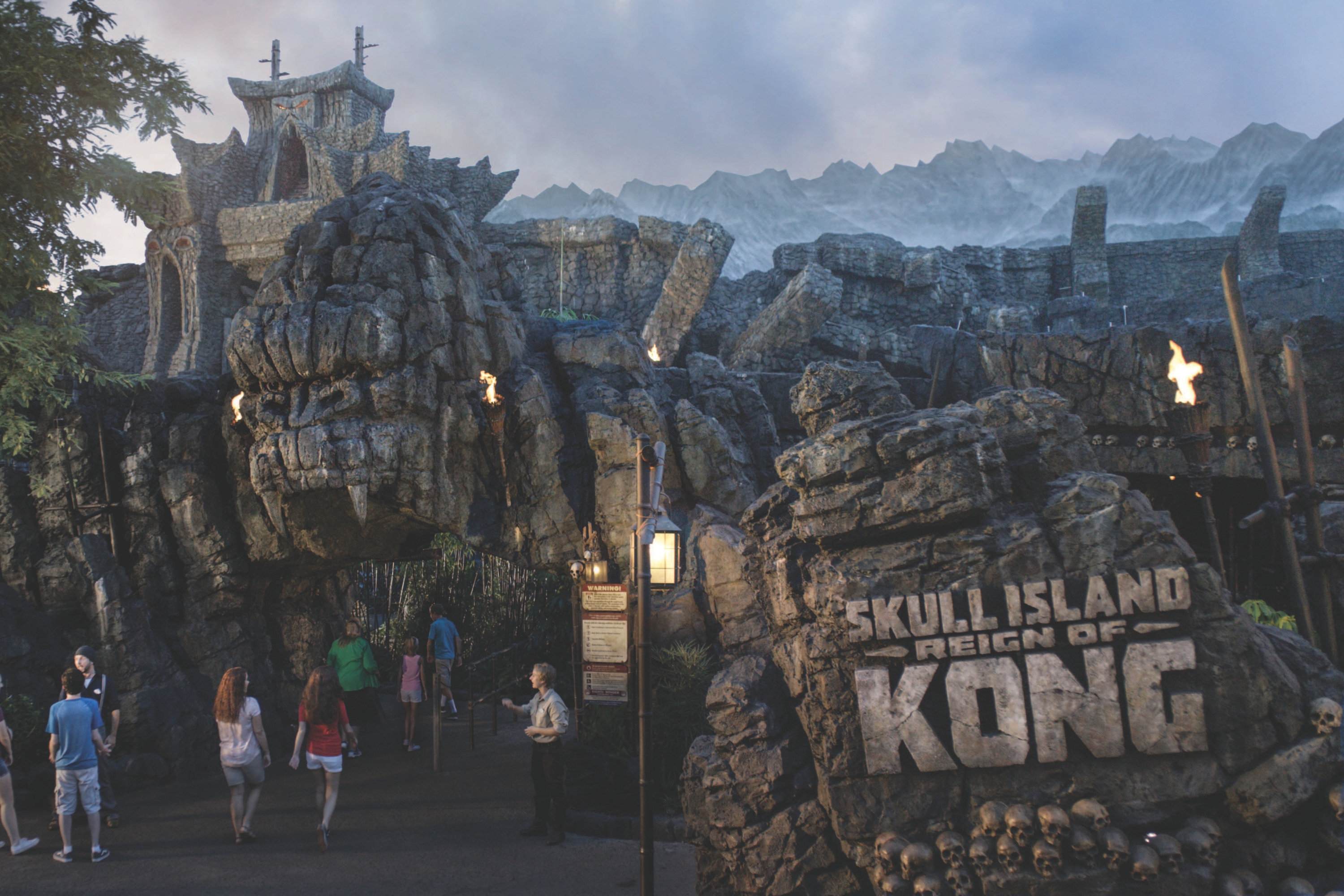 A área Skull Island: Reign of Kong possui uma, mas grande atração no Islands of Adventure.