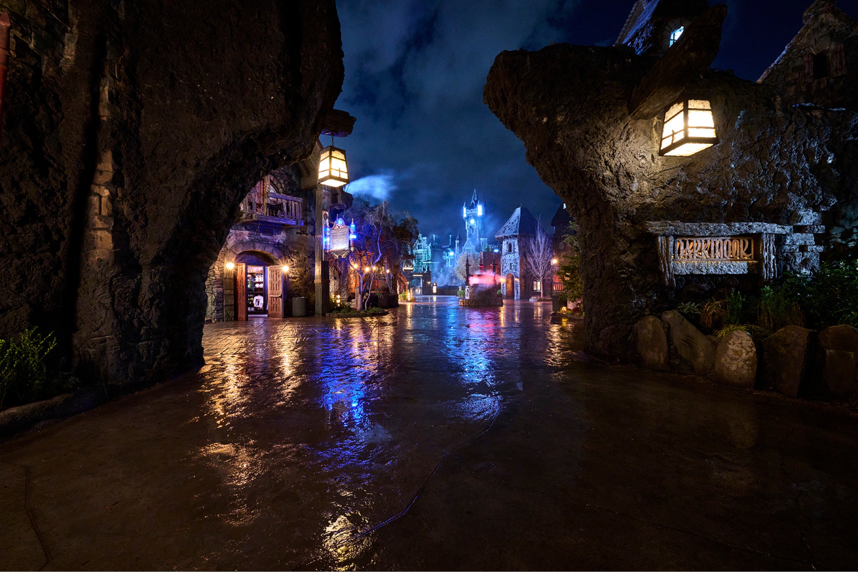 Veja os famosos monstros da Universal no Dark Universe, uma das áreas temáticas do Epic Universe.