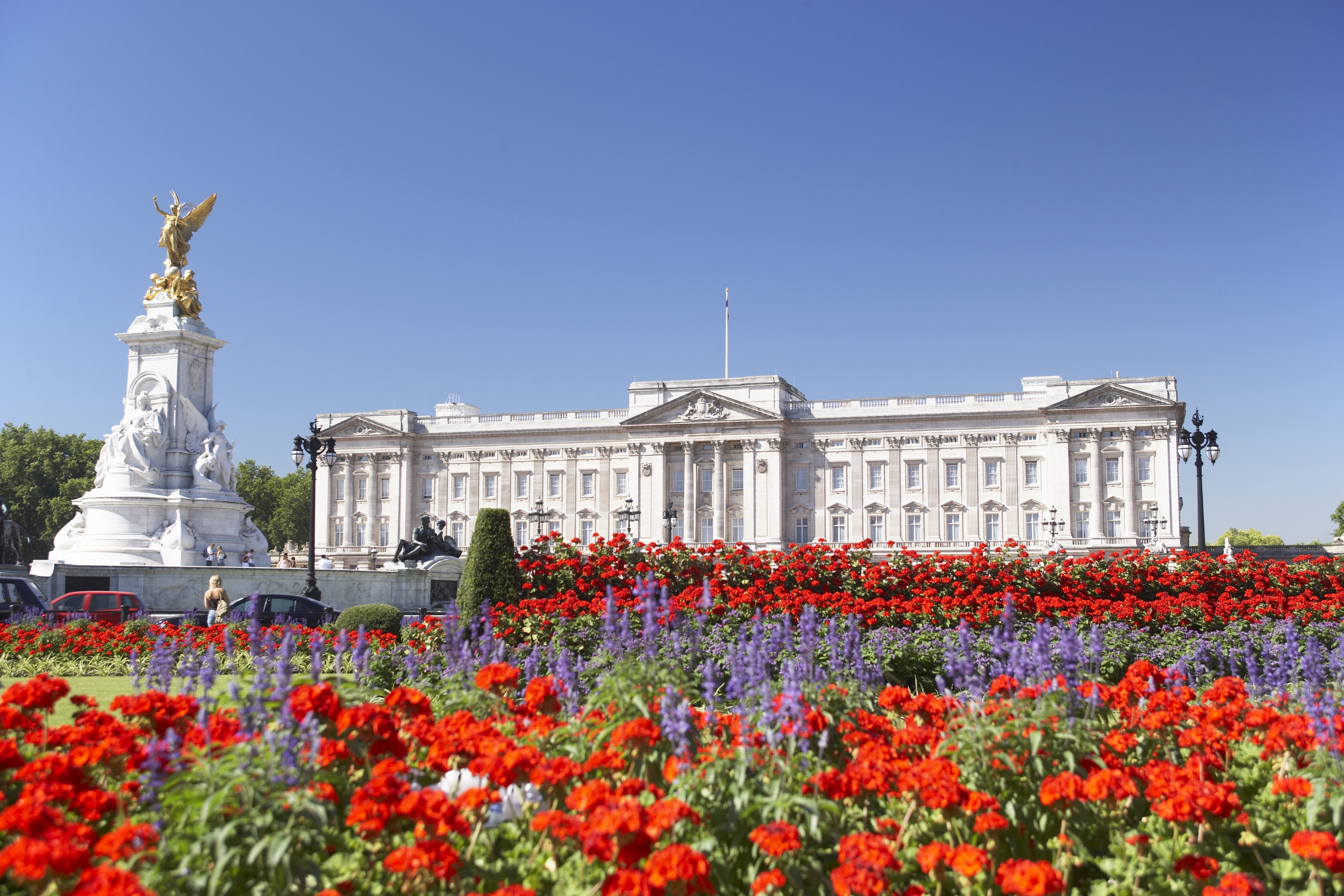 O Palácio de Buckingham é um dos passeios clássicos em Londres.
