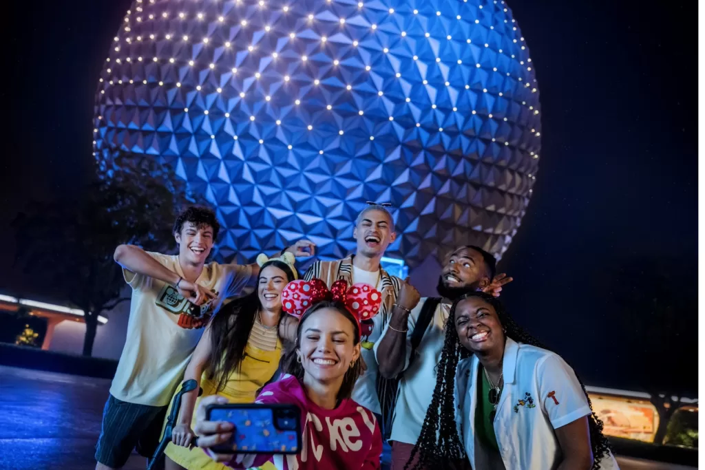 O que é o Disney After Hours e como comprar ingressos com a VMZ