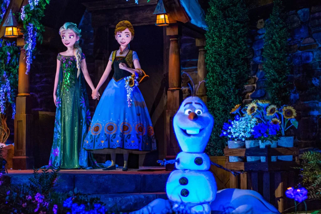 No Pavilhão da Noruega, você encontra a atração Frozen Ever After.