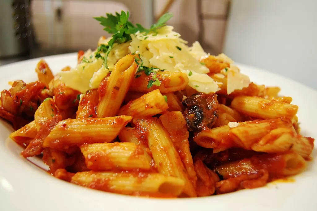 Experimente uma pasta amatriciana.