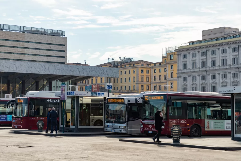 A região da Estação Termini oferece hospedagens com preços mais acessíveis em Roma.