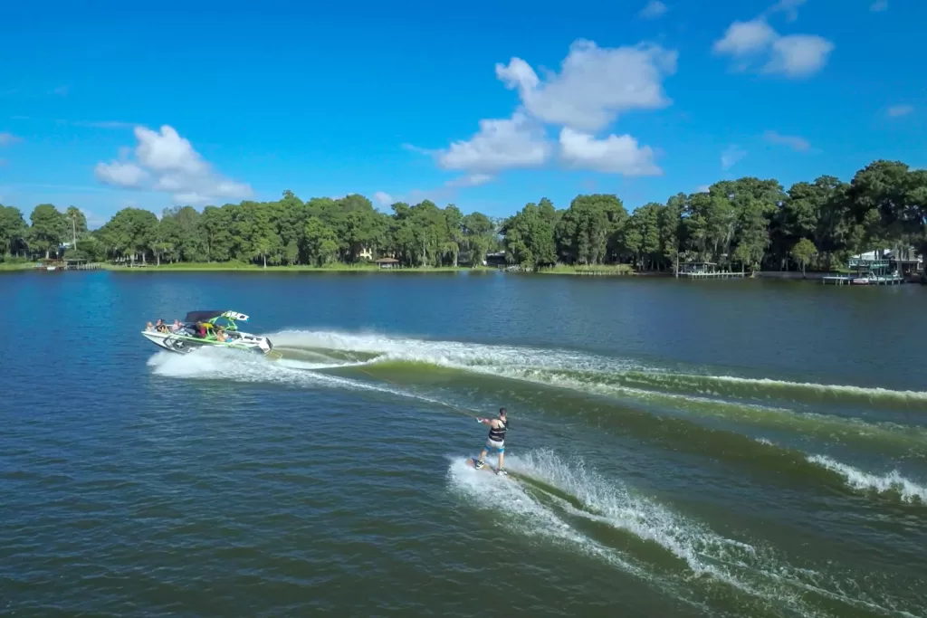 Winter Haven é um destino perfeito para quem gosta de esportes aquáticos. Foto: Winter Haven Chamber of Commerce.
