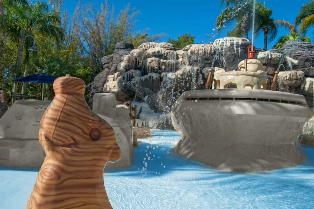 Os pequenos podem se divertir no Ketchakiddee Creek, uma área voltada para crianças.