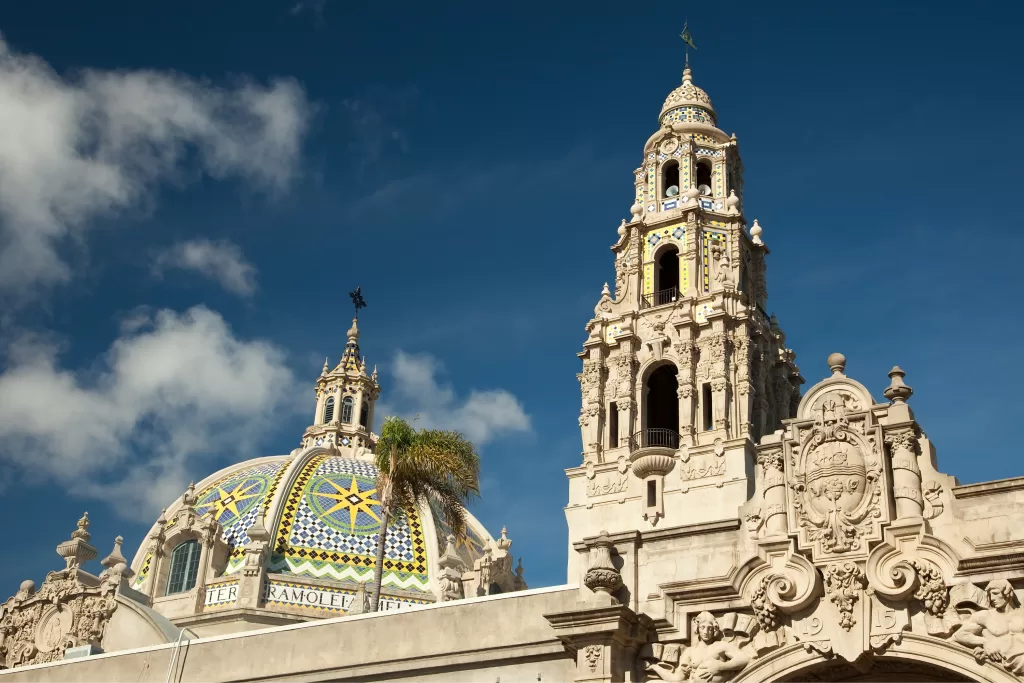 A California Tower oferece uma vista panorâmica de San Diego.