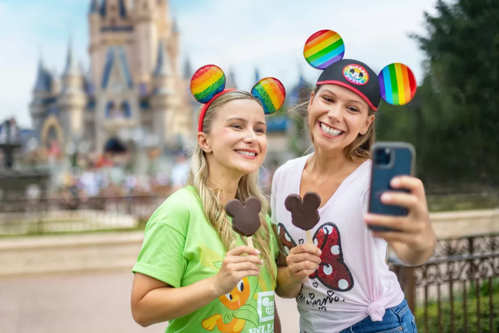 O sorvete do Mickey é um clássico dos parques da Disney que você precisa experimentar.