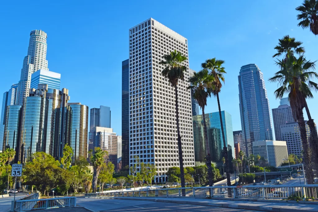 Downtown LA é uma região melhor para quem vai a Los Angeles a trabalho, mas reserva bons restaurantes e museus a serem visitados.