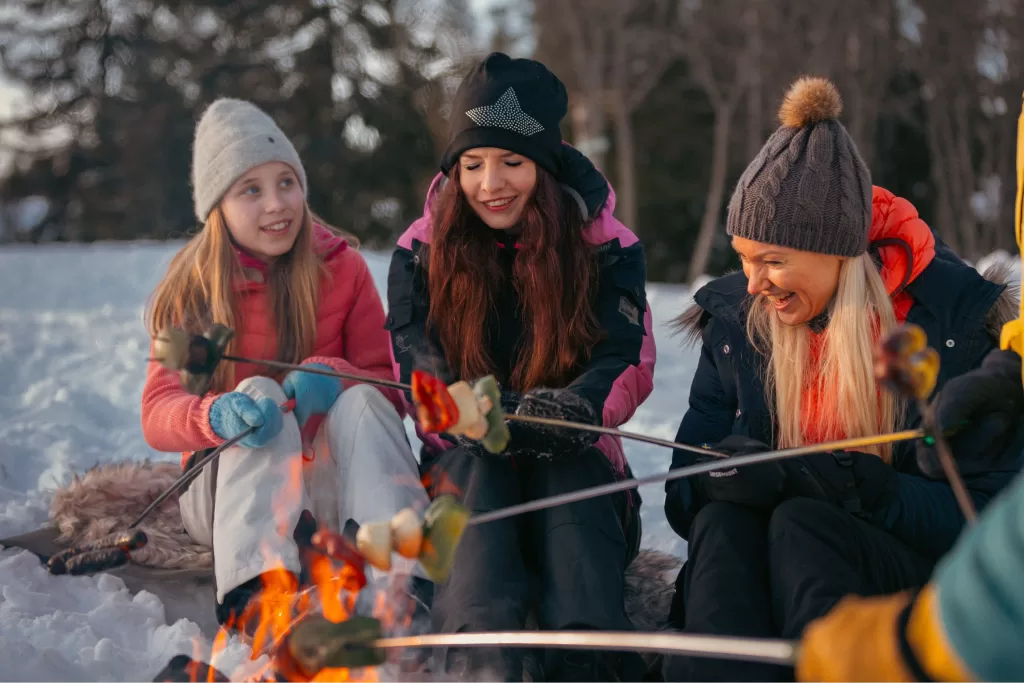 Saiba o que é o Kos, um conceito norueguês próximo ao Hygge da Dinamarca.