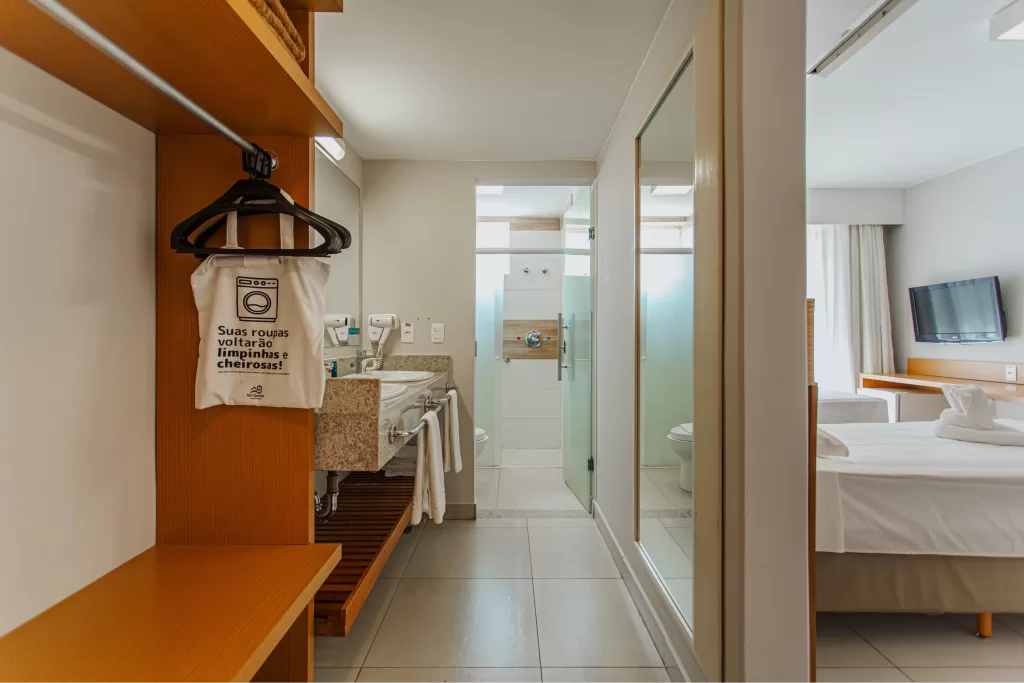 O Hotel Pousada foi a primeira hospedagem do complexo e possui localização privilegiada para as atrações.