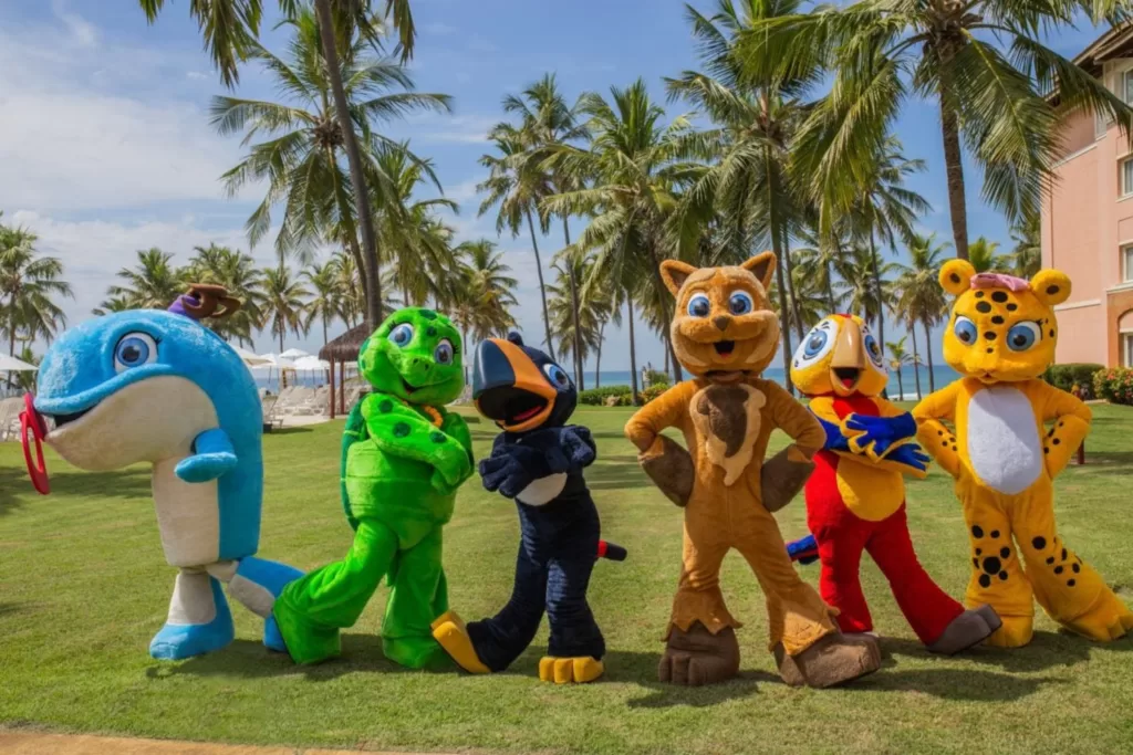A Turminha da Zooeira é a companhia perfeita para seus filhos no Rio Quente Resorts.