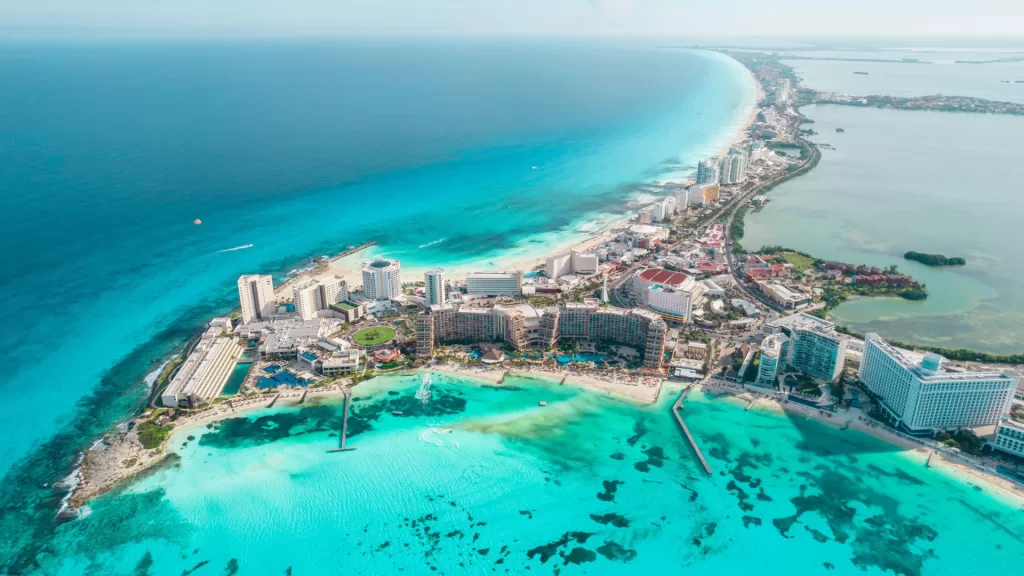 Confira um guia da VMZ sobre Cancún, uma joia mexicana no Caribe.