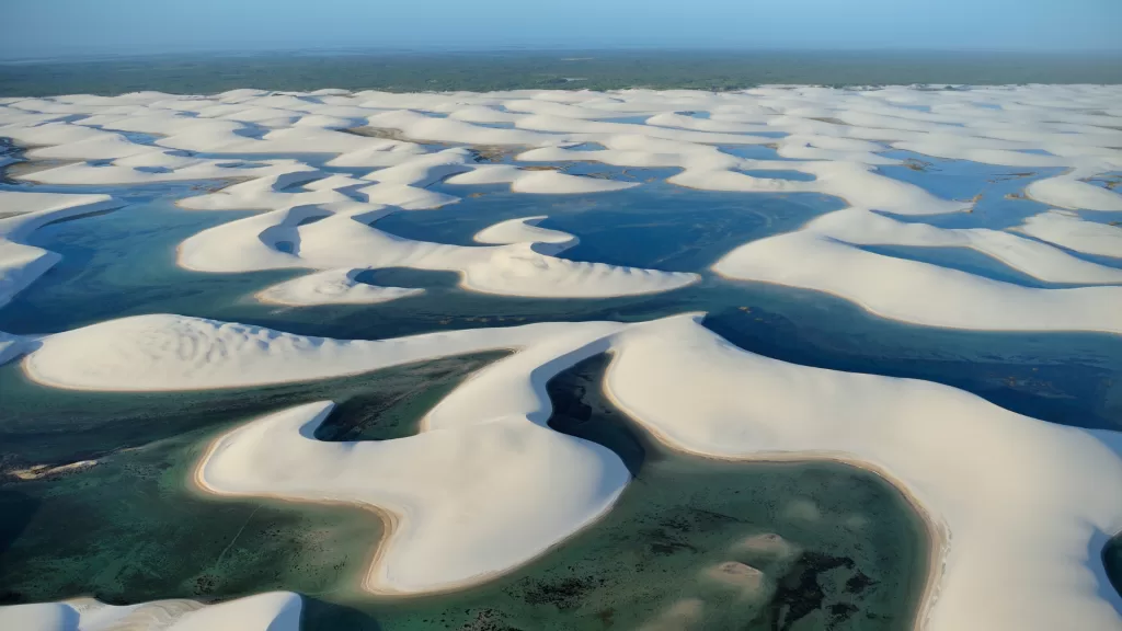 Saiba tudo sobre os Lençóis Maranhenses, um cenário único no mundo e 100% brasileiro.