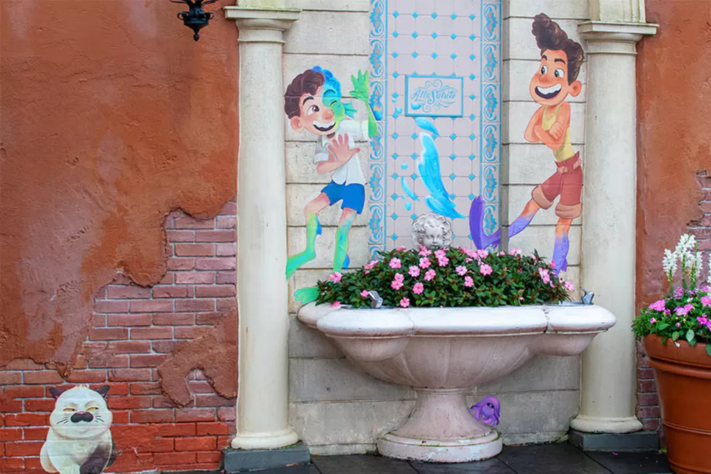 Procure pelos desenhos feitos de giz no EPCOT International Festival of the Arts.