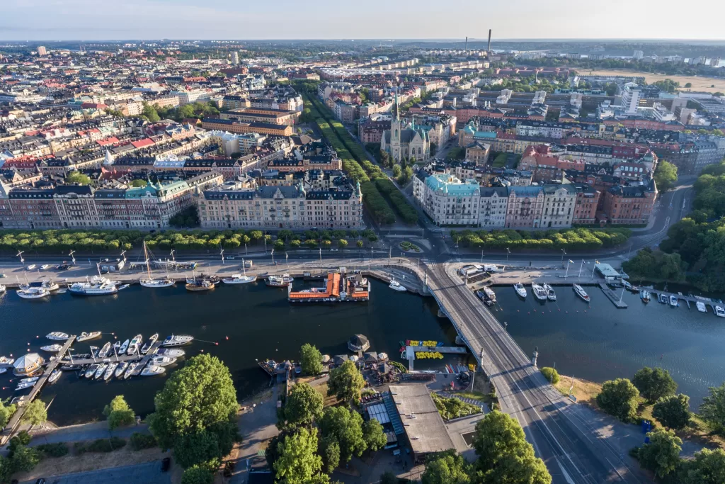 Elegante e sofisticado, Östermalm é um dos bairros mais nobres de Estocolmo. 