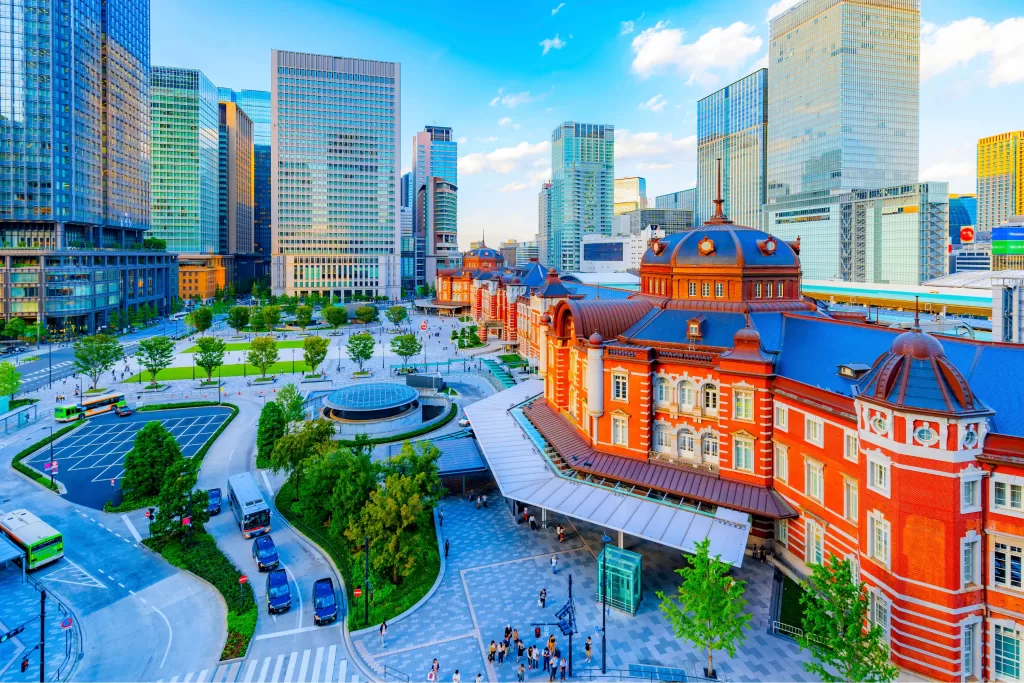 Atividades e passeios não faltam em Tóquio. A cidade reúne atrações que agradam desde os fãs de animes e mangás até quem prefere mergulhar na história e nas tradições do Japão.