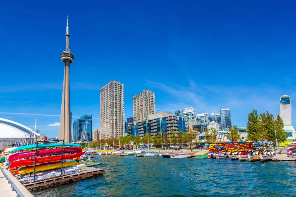 Sem dúvida, uma das melhores épocas para visitar Toronto – e também quando a bola vai rolar no BMO Field, estádio que receberá jogos da Copa do Mundo de 2026.