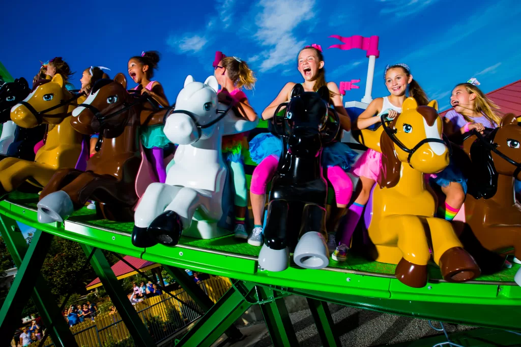 A Heartlake City foi inspirada na linha LEGO Friends, é uma área vibrante e colorida, com foco em amizade, música e interação. 